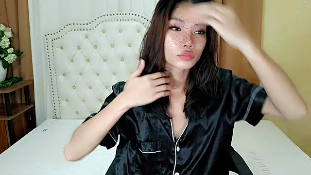 Snapshot of Itsbabytira chatting on 06/06/26, 05:01 Itsbabytira online show from 06/06/26, 05:01