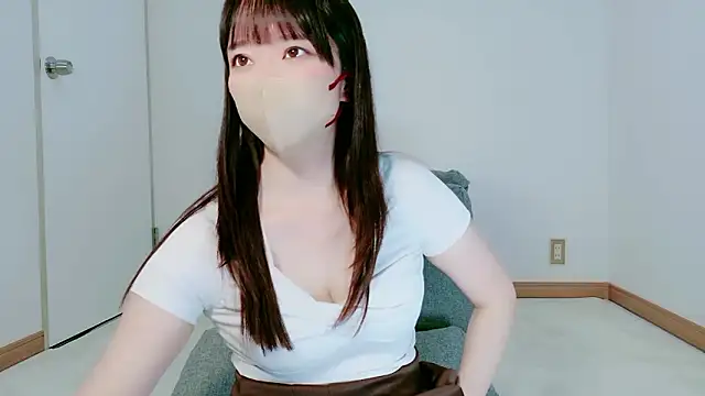 Snapshot of Hikari__o00 chatting on 06/06/26, 01:54 Hikari o00 online show from 06/06/26, 01:54