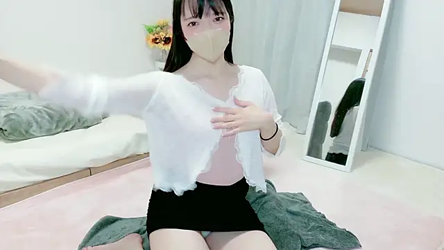 Snapshot of Hikari__o00 chatting on 06/12/26, 02:38 Hikari o00 online show from 06/12/26, 02:38