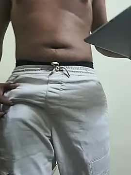 brownhydboi afterdark online show from 06/09/26, 09:43