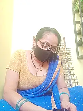 Snapshot of hi-bhabhi chatting on 06/03/26, 06:38 hi-bhabhi online show from 06/03/26, 06:38