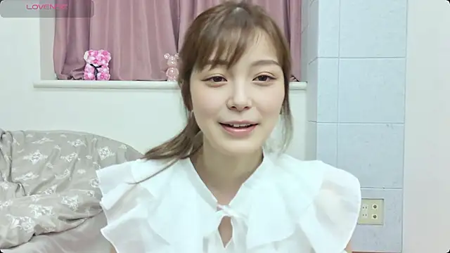 Snapshot of -Ria1022- chatting on 07/13/26, 03:37 -Ria1022- online show from 07/13/26, 03:37
