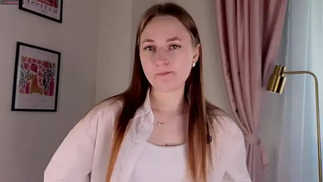 LeishaChamblee online show from 07/01/26, 01:07