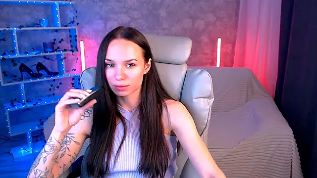 NicoleMerz online show from 07/10/26, 05:37