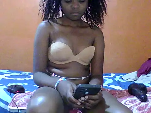 Snapshot of Sexyvaren chatting on 06/10/26, 09:52 Sexyvaren online show from 06/10/26, 09:52