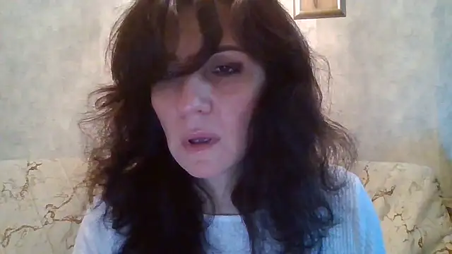 Snapshot of Miss_Heliena chatting on 06/02/26, 06:26 Miss Heliena online show from 06/02/26, 06:26