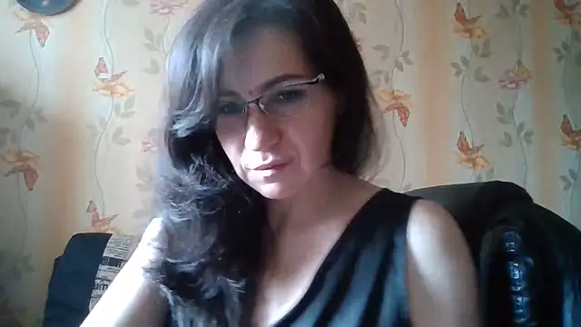 Snapshot of Miss_Heliena chatting on 06/10/26, 07:51 Miss Heliena online show from 06/10/26, 07:51