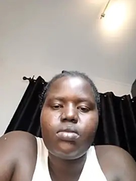 Snapshot of melaninglasskin chatting on 06/12/26, 10:30 melaninglasskin online show from 06/12/26, 10:30