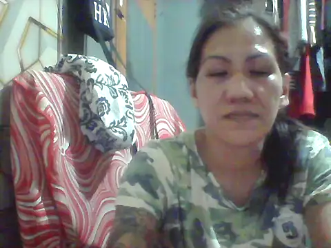 Snapshot of pinayheartaker chatting on 06/08/26, 02:39 pinayheartaker online show from 06/08/26, 02:39