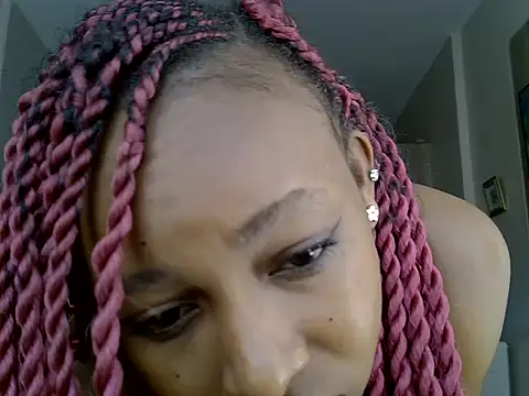 Snapshot of cocolaurah chatting on 06/07/26, 11:36 cocolaurah online show from 06/07/26, 11:36