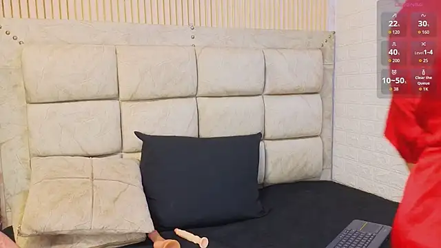 AlexandraNoxx online show from 06/09/26, 11:55