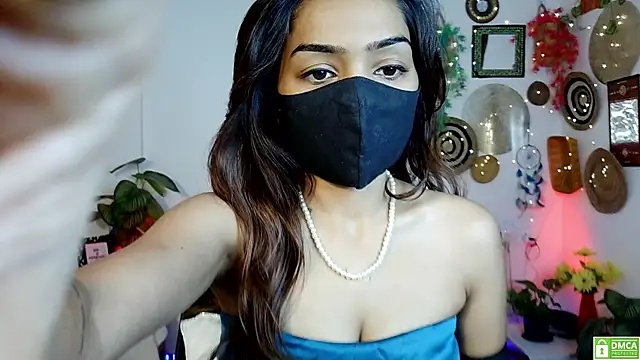 Snapshot of Yalinahotty chatting on 07/06/26, 02:41 Yalinahotty online show from 07/06/26, 02:41