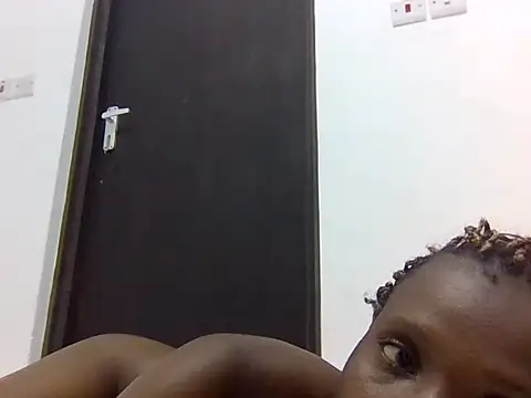 Snapshot of Sexxy_petite1 chatting on 06/05/26, 06:57 Sexxy petite1 online show from 06/05/26, 06:57
