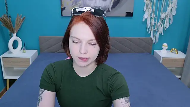 Nora Finch online show from 06/15/26, 10:17