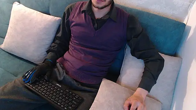 Snapshot of kreyiko_ chatting on 05/30/26, 07:00 kreyiko online show from 05/30/26, 07:00