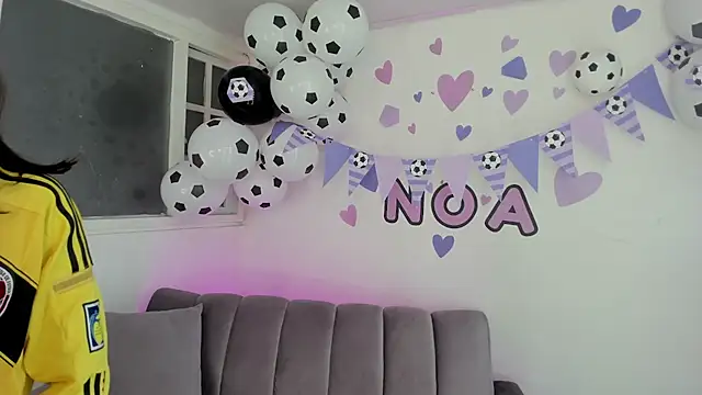 Snapshot of Noa_bunny_ chatting on 06/12/26, 09:25 Noa bunny online show from 06/12/26, 09:25