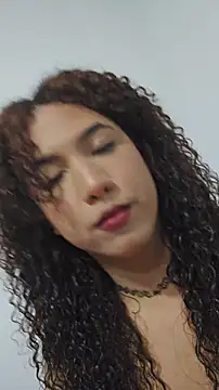 lilith isabella25 online show from 06/17/26, 11:05