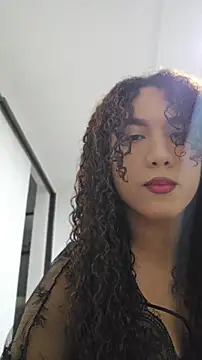 lilith isabella25 online show from 07/28/26, 12:29