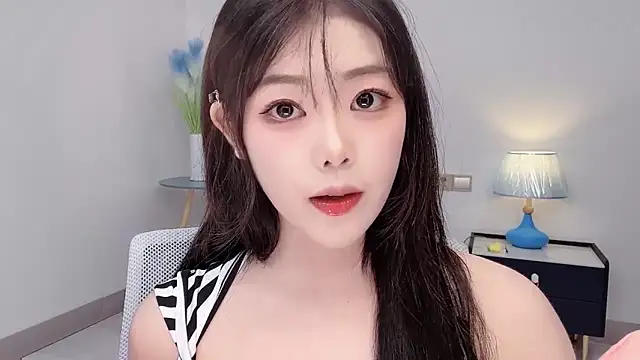 smalldaiwang online show from 06/18/26, 03:07