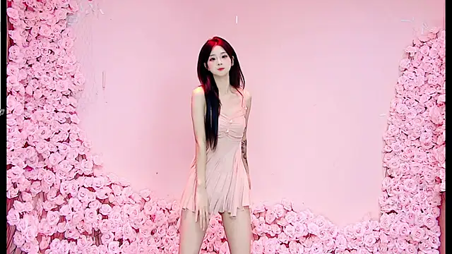 Snapshot of SM-777 chatting on 07/14/26, 02:05 SM-777 online show from 07/14/26, 02:05