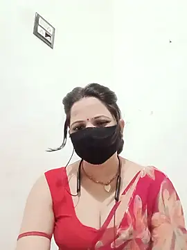 Snapshot of Karishma_bhabi3 chatting on 05/31/26, 10:33 Karishma bhabi3 online show from 05/31/26, 10:33