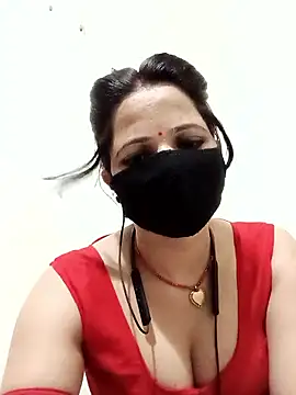 Snapshot of Karishma_bhabi3 chatting on 06/10/26, 06:34 Karishma bhabi3 online show from 06/10/26, 06:34
