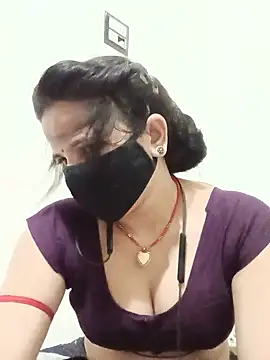 Snapshot of Karishma_bhabi3 chatting on 06/12/26, 10:08 Karishma bhabi3 online show from 06/12/26, 10:08