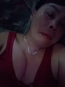 Snapshot of Kiki_sexyy chatting on 06/02/26, 05:42 Kiki sexyy online show from 06/02/26, 05:42