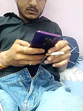Dakuu A online show from 07/14/26, 10:04