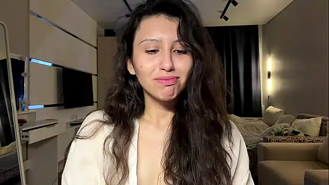 Alicekitty67 online show from 06/18/26, 03:05