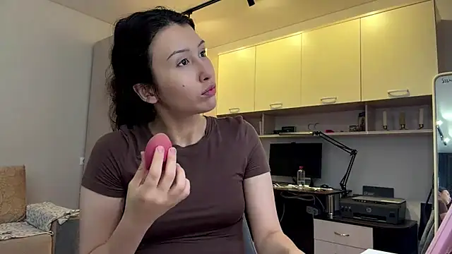 Alicekitty67 online show from 07/24/26, 07:06