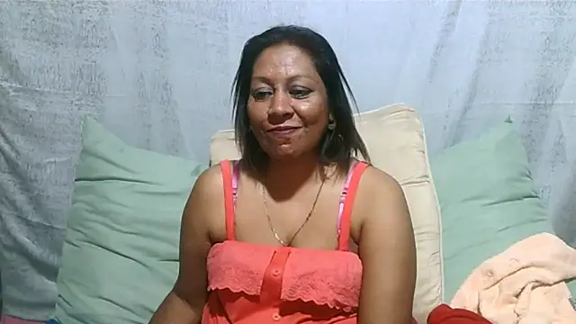 IndianSexyMilf69 online show from 07/07/26, 06:47