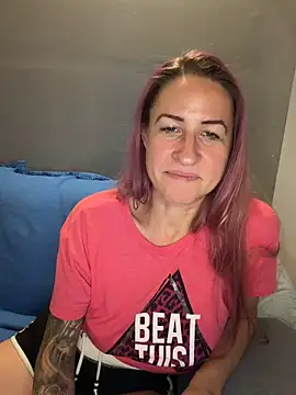 GermanMilfJasmin online show from 06/11/26, 07:56