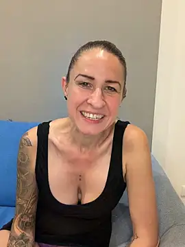 GermanMilfJasmin online show from 06/13/26, 08:29