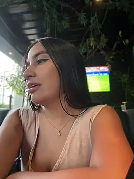 Snapshot of HaileyBieber_ chatting on 06/25/26, 11:09 HaileyBieber online show from 06/25/26, 11:09
