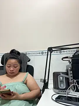 Senkolive online show from 05/31/26, 05:48