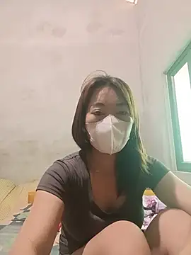 -Trinina- online show from 06/17/26, 05:32