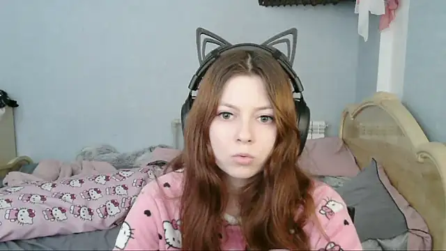 AlessiaViolet online show from 06/27/26, 12:22