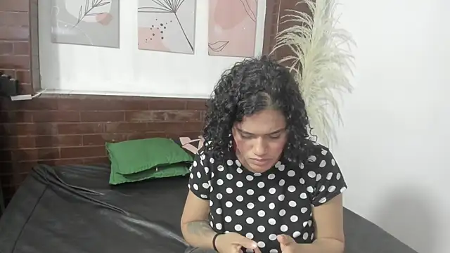 Atenajb  online show from 07/18/26, 03:44