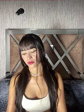 Snapshot of Ailani_Pink chatting on 06/11/26, 07:12 Ailani Pink online show from 06/11/26, 07:12