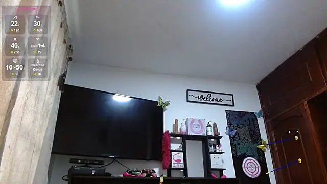 Laila bunny online show from 06/21/26, 12:19