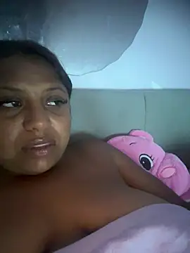 Snapshot of LittleMissGrippy chatting on 07/24/26, 10:41 LittleMissGrippy online show from 07/24/26, 10:41