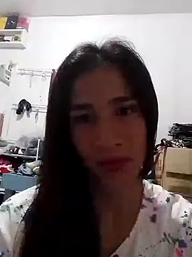 Snapshot of sensual_ashley2002 chatting on 06/17/26, 03:35 sensual ashley2002 online show from 06/17/26, 03:35