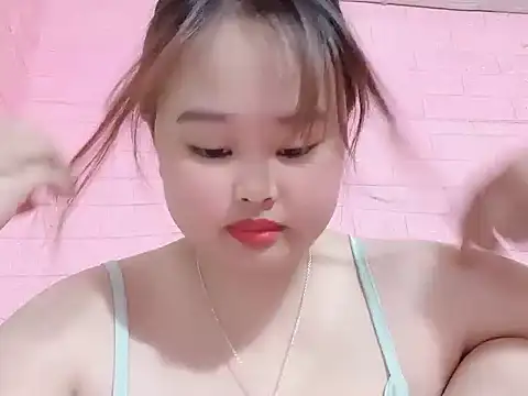 Nhungnhung679 online show from 06/14/26, 06:10