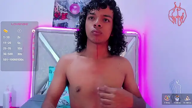 Lucas cruz1 online show from 07/02/26, 03:23