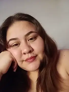 VeryGirlhot online show from 06/21/26, 10:40