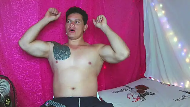 Snapshot of BranSnow_ chatting on 06/17/26, 03:02 BranSnow online show from 06/17/26, 03:02