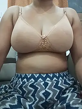sexy kajal9 online show from 07/07/26, 08:46