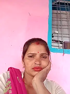 Snapshot of Divya_hot88 chatting on 06/05/26, 01:23 Divya hot88 online show from 06/05/26, 01:23