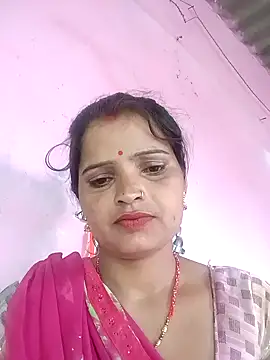 Snapshot of Divya_hot88 chatting on 06/07/26, 01:43 Divya hot88 online show from 06/07/26, 01:43